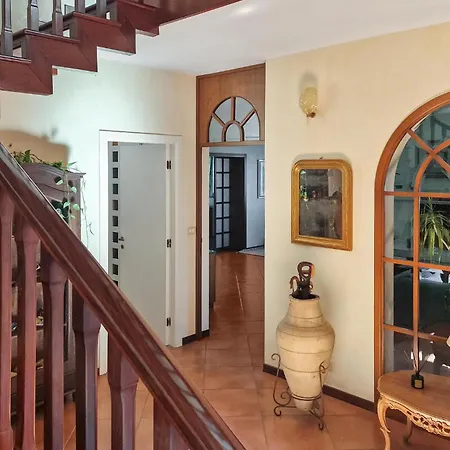 3 Bedroom Amazing In Holiday home Moscufo