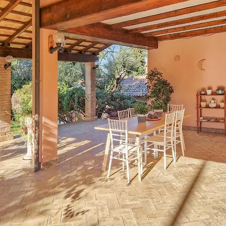 3 Bedroom Amazing In בית נופש
