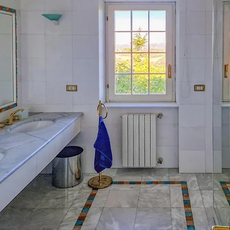 3 Bedroom Amazing In בית נופש